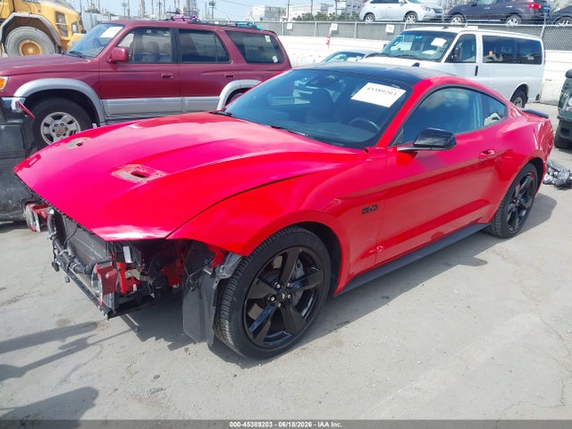 45389203 :رقم المزاد ، 1FA6P8CF1N5144046 vin ، 2022 Ford Mustang Gt Fastback مزاد بيع