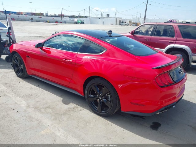 45389203 :رقم المزاد ، 1FA6P8CF1N5144046 vin ، 2022 Ford Mustang Gt Fastback مزاد بيع