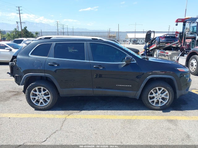 Jeep Cherokee Latitude 2016 1C4PJMCS8GW300764 Image 14