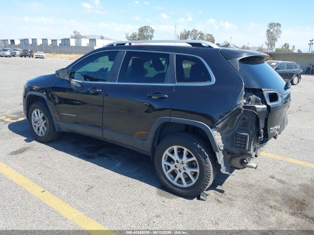 Jeep Cherokee Latitude 2016 1C4PJMCS8GW300764 Image 3