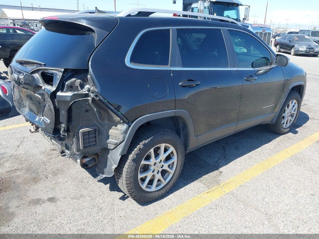 Jeep Cherokee Latitude 2016 1C4PJMCS8GW300764 Image 4