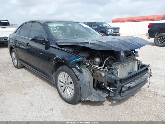 Продажа на аукционе авто 2020 Volkswagen Jetta 1.4t R-line/1.4t S/1.4t Se, vin: 3VWCB7BU5LM077283, номер лота: 45389219