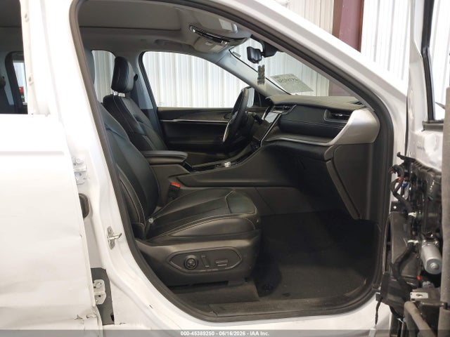 Продаж на аукціоні авто 2023 Jeep Grand Cherokee Limited 4x4, vin: 1C4RJHBG8PC651690, номер лоту: 45389250