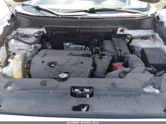 Mitsubishi Outlander Sport Es 2015 4A4AR3AU6FE044442 Image 10
