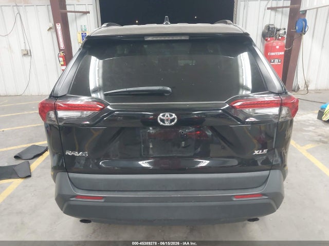 2T3W1RFV1NW206686 Toyota Rav4 Xle