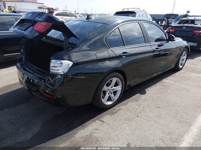 2013 Bmw 328i მანქანა იყიდება აუქციონზე, vin: WBA3A5C59DF600871, აუქციონის ნომერი: 45389308