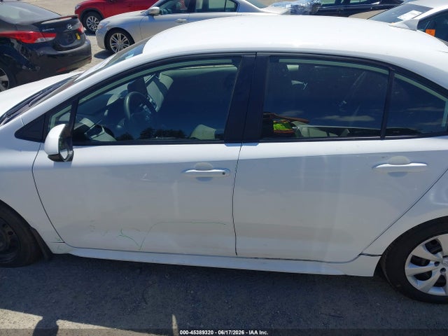 Toyota COROLLA LE 2026 JTDB4MEE8T3042251 Image 14