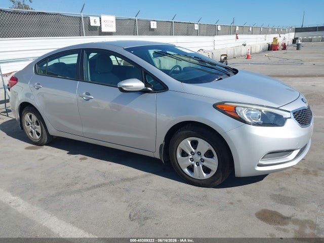 KIA FORTE LX 2016 KNAFX4A61G5498946 zdjęcie główne