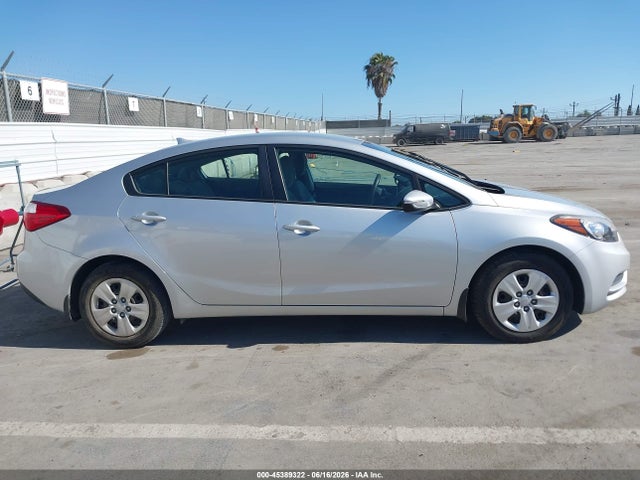KIA FORTE LX 2016 KNAFX4A61G5498946 Image 12