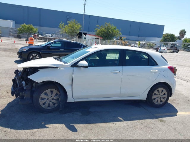 3KPA25AB9KE209369 KIA Rio 5-door S