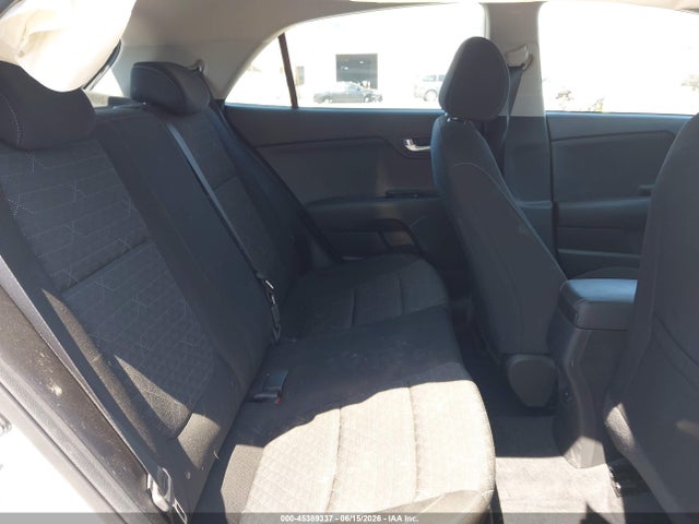 3KPA25AB9KE209369 KIA Rio 5-door S
