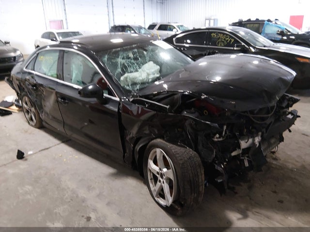 Продаж на аукціоні авто 2019 Audi A3 45 Premium, vin: WAUBEGFF1KA088128, номер лоту: 45389356