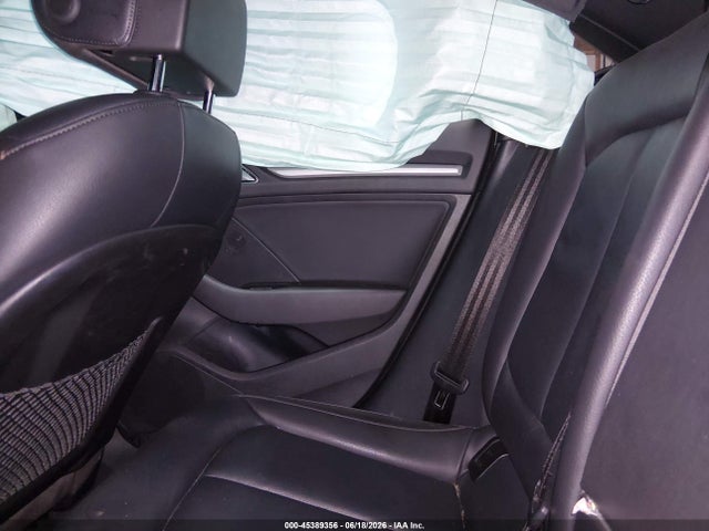 45389356 :رقم المزاد ، WAUBEGFF1KA088128 vin ، 2019 Audi A3 45 Premium مزاد بيع