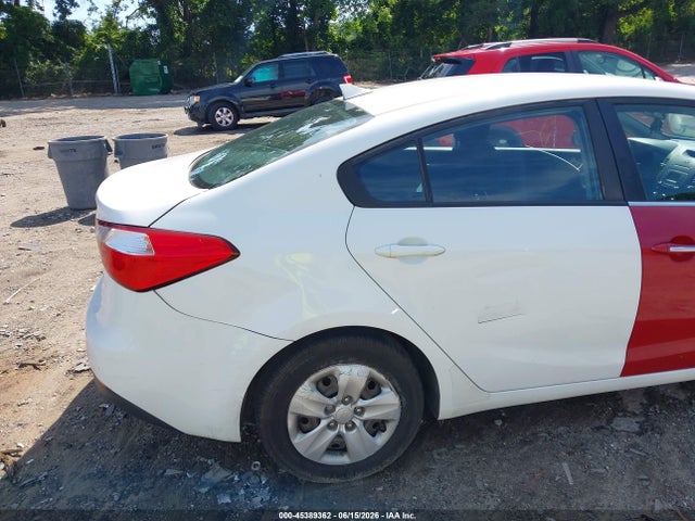 Aukcja sprzedaży 2016 Kia Forte Lx, vin: KNAFK4A6XG5620072, numer aukcji: 45389362