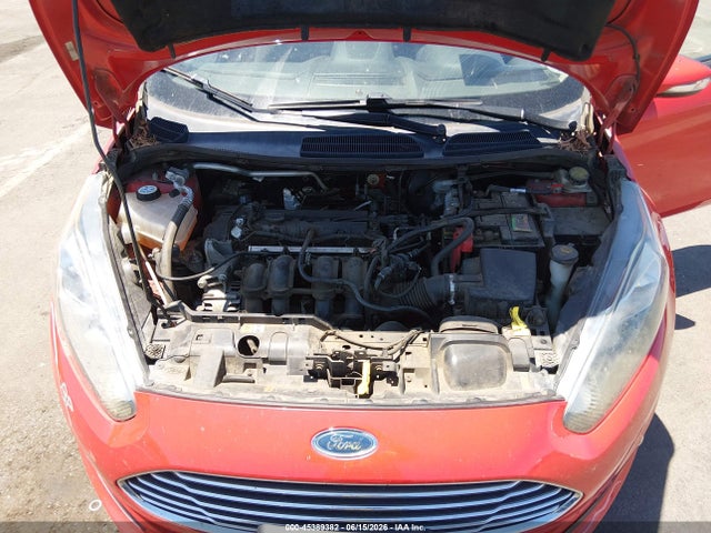 3FADP4EJXFM146598 Ford FIESTA SE