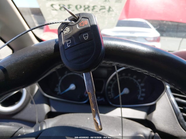 3FADP4EJXFM146598 Ford FIESTA SE
