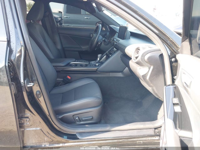 Продажа на аукционе авто 2025 Lexus Is 300 F Sport Design, vin: JTHB81F25S5055144, номер лота: 45389389