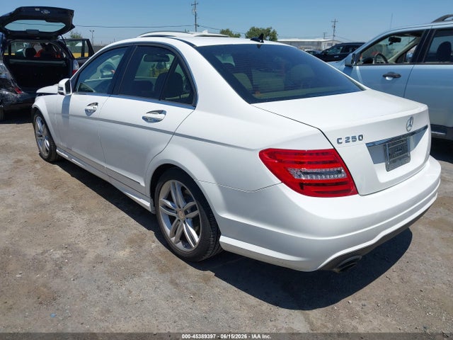 WDDGF4HB0EG245184 Mercedes-Benz C 250 Sport