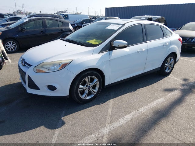 Ford FOCUS SE 2014 1FADP3F25EL150690 Image 2