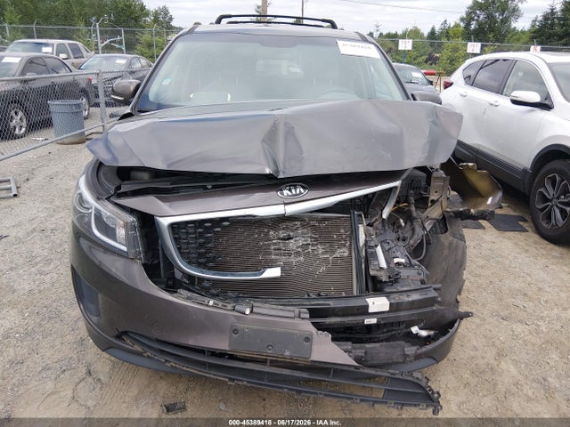 KIA SEDONA LX 2016 KNDMB5C19G6187226 Image 13