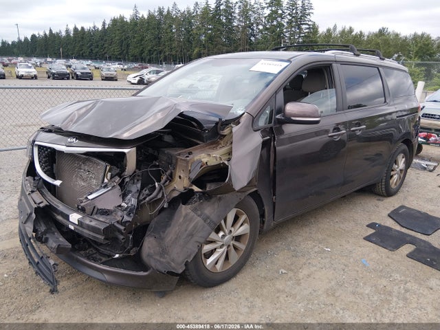KIA SEDONA LX 2016 KNDMB5C19G6187226 Image 2