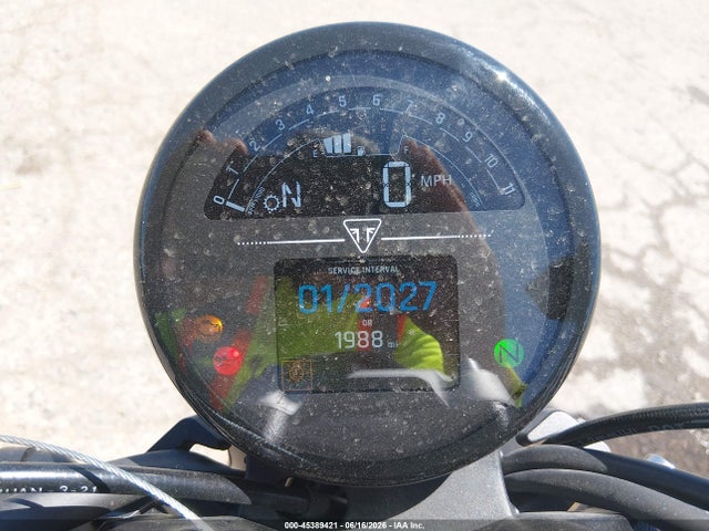 45389421 :رقم المزاد ، SMTL10UL8NTAV7233 vin ، 2022 Triumph Motorcycle Trident 660 مزاد بيع