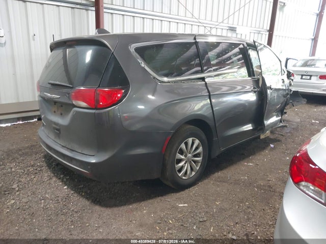 2018 Chrysler Pacifica Touring Plus მანქანა იყიდება აუქციონზე, vin: 2C4RC1FG6JR279180, აუქციონის ნომერი: 45389428