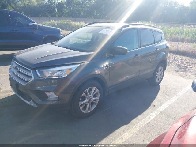 Ford ESCAPE SE 2018 1FMCU0GD1JUD07032 Image 2