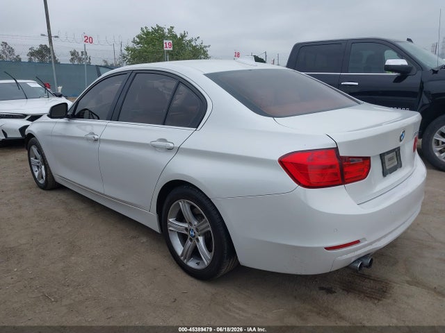 Aukcja sprzedaży 2015 Bmw 328i, vin: WBA3C1C52FP851084, numer aukcji: 45389479