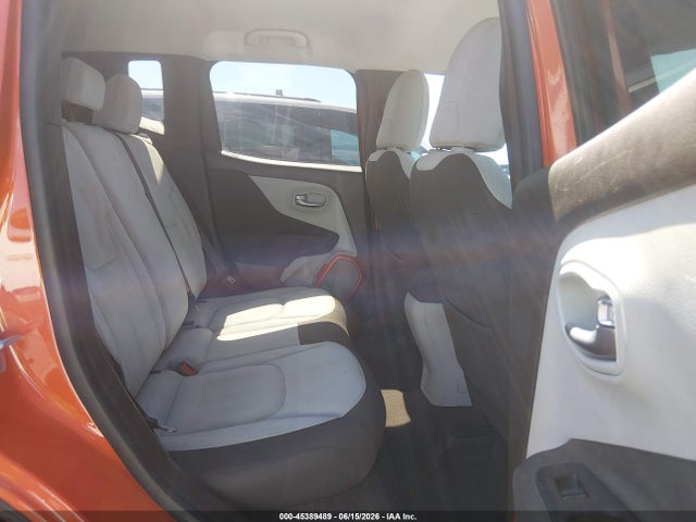 ZACCJABB8HPG23161 Jeep Renegade Latitude Fwd