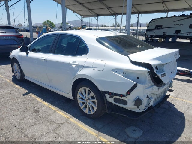 Toyota CAMRY LE 2024 4T1C11AK5RU907618 Image 3