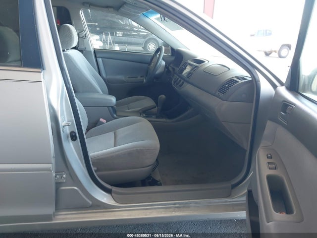 Продажа на аукционе авто 2004 Toyota Camry Le, vin: 4T1BE32K74U841849, номер лота: 45389531