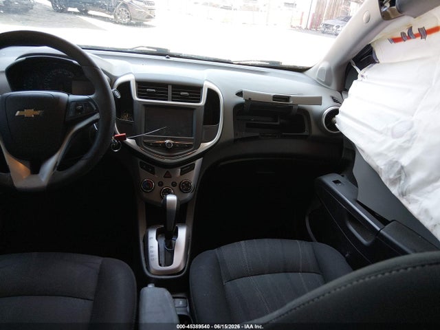 1G1JD5SH3H4103483 Chevrolet Sonic Lt Auto