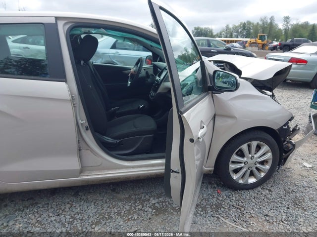 Chevrolet Spark 1lt Cvt 2016 KL8CD6SA3GC608493 Image 5