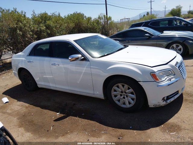 Продаж на аукціоні авто 2013 Chrysler 300c, vin: 2C3CCAEG8DH621587, номер лоту: 45389549