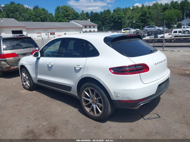 2017 Porsche Macan მანქანა იყიდება აუქციონზე, vin: WP1AA2A59HLB04020, აუქციონის ნომერი: 45389555