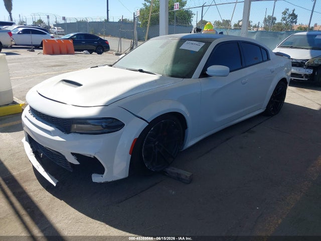 2C3CDXGJ1KH558435 Dodge Charger Scat Pack Rwd