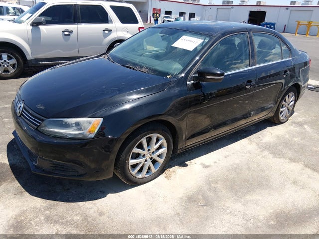 3VWD17AJ1EM377663 Volkswagen Jetta 1.8t Se