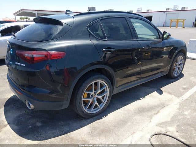 ZASFAKNN4J7B70062 Alfa Romeo Stelvio Ti Sport Awd