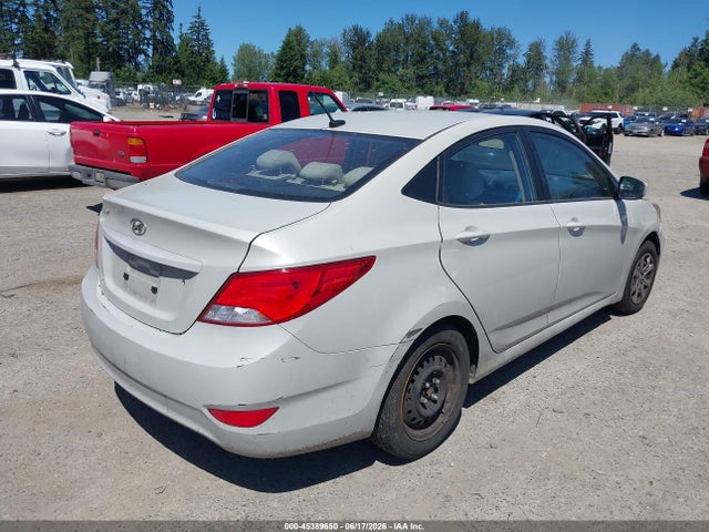 Hyundai ACCENT SE 2016 KMHCT4AEXGU028280 Image 4
