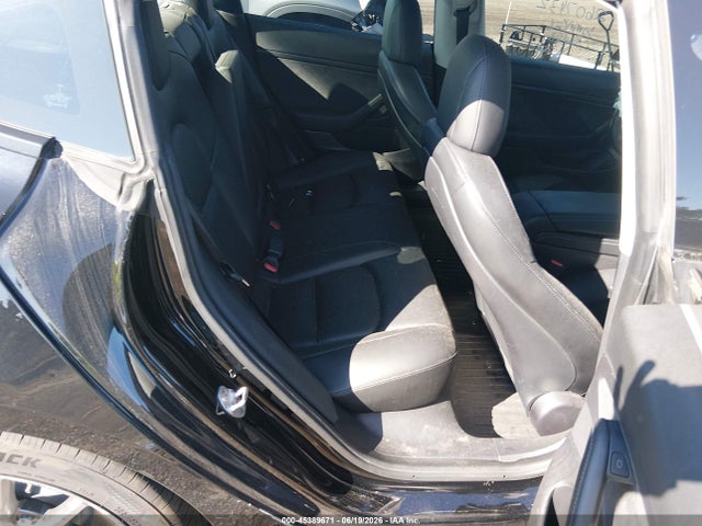 Продажа на аукционе авто 2021 Tesla Model 3 Standard Range Plus Rear-wheel Drive, vin: 5YJ3E1EA7MF851130, номер лота: 45389671