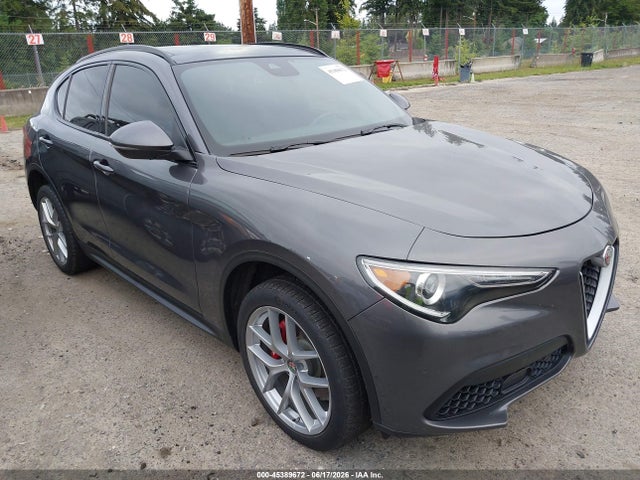 Alfa Romeo Stelvio Ti Sport Awd 2018 ZASFAKNNXJ7B98948 main image