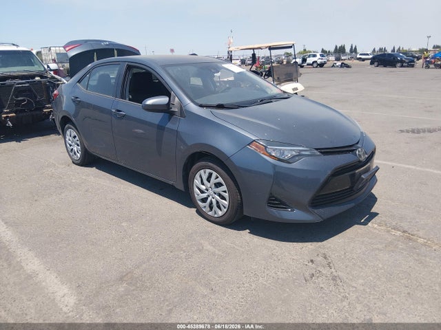 Toyota COROLLA LE 2017 5YFBURHE2HP633456 Image 1