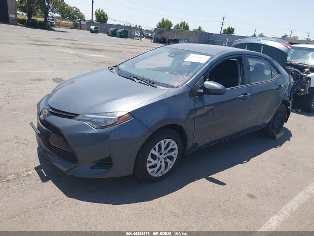 Toyota COROLLA LE 2017 5YFBURHE2HP633456 Image 2