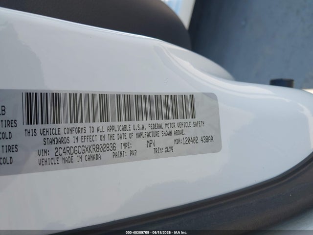 2C4RDGCGXKR802836 Dodge Grand Caravan Sxt 35th Anniversary Edition