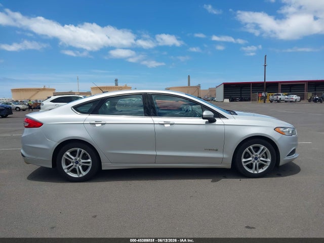 Ford Fusion Hybrid S 2018 3FA6P0UU2JR123020 Image 18