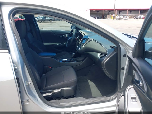 1G1ZC5ST9LF153408 Chevrolet Malibu Fwd 1fl