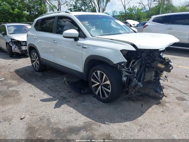 Продажа на аукционе авто 2022 Volkswagen Taos 1.5t Se, vin: 3VVSX7B24NM020057, номер лота: 45389743