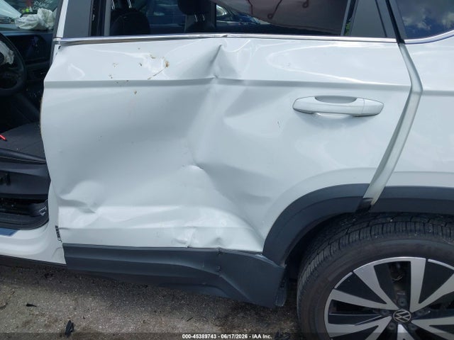 Продажа на аукционе авто 2022 Volkswagen Taos 1.5t Se, vin: 3VVSX7B24NM020057, номер лота: 45389743