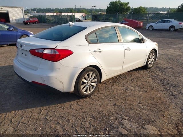 2016 Kia Forte Lx მანქანა იყიდება აუქციონზე, vin: KNAFX4A61G5584175, აუქციონის ნომერი: 45389750